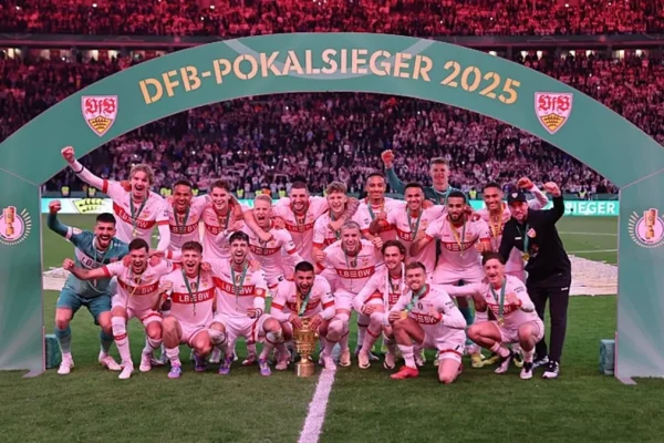 Almanya Kupası’nda Zafer Stuttgart’ın! Tarihi Finalde Kupayı Kazandılar